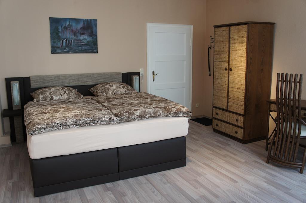 Pension No. 55 Erfurt Chambre photo